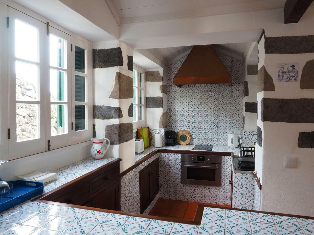 Monserrate - Galera Cottage Caloura Εξωτερικό φωτογραφία