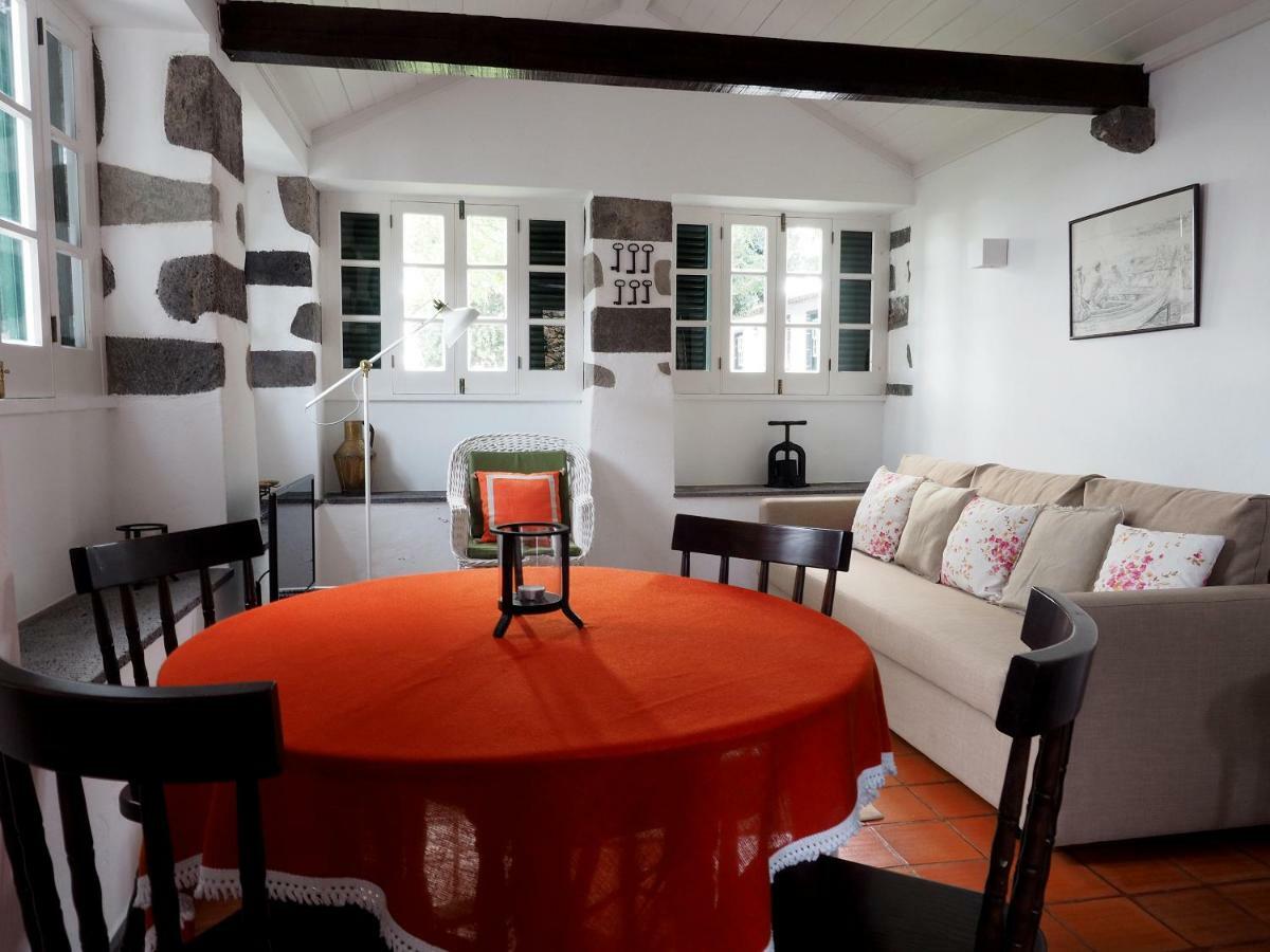 Monserrate - Galera Cottage Caloura Εξωτερικό φωτογραφία